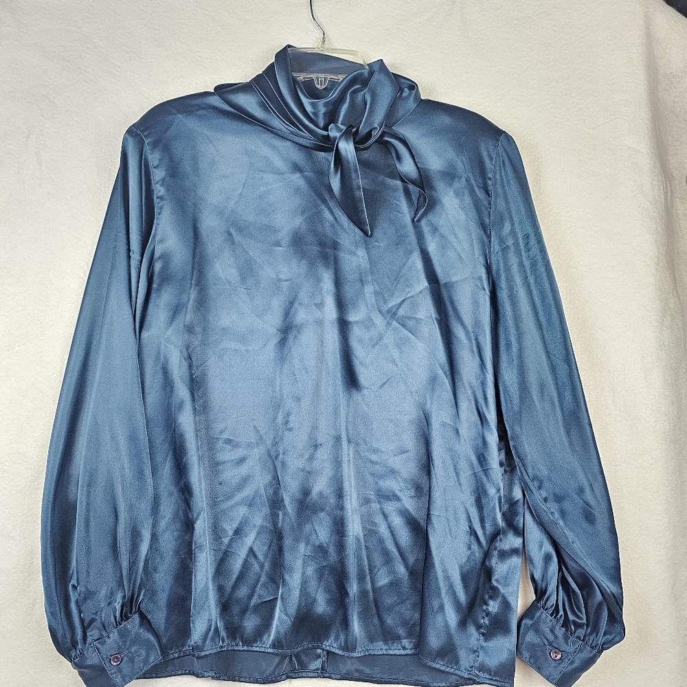 VTG Sonya Ratay San Andre Blue Liquid Satin High Neck Blouse Top 14 Tie Buttons